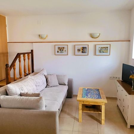 Charming Traditional Townhouse - Holiday Home Kata Езера Экстерьер фото